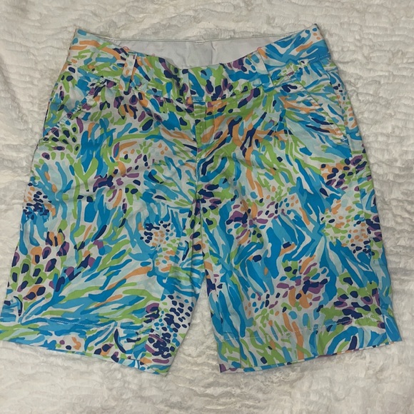 Bundle of 2 Lilly Pulitzer EUC shorts - size 0 - Picture 7 of 8